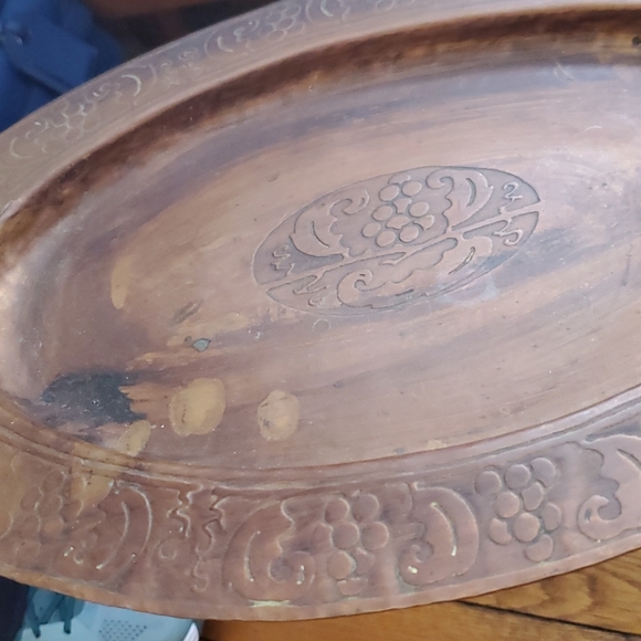 Vintage Copper Tray w/handle - Picture 2 of 6